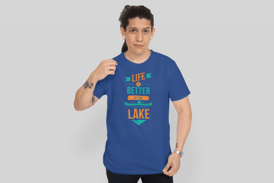 Herren T-Shirt Baumwolle - Life is better at the Lake